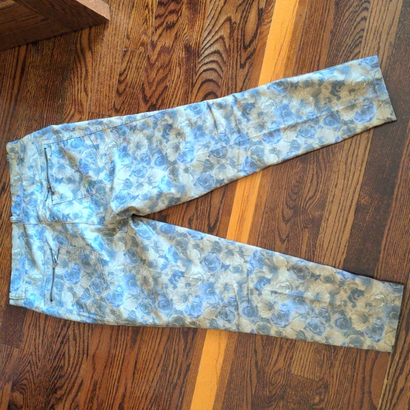 Ladies cropped pants - Picture 4 of 4